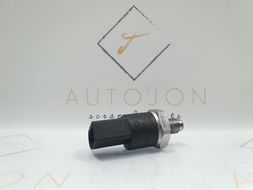 Senzor presiune combustibil MERCEDES-BENZ VITO / MIXTO Box W639 2003 - >2.2 109 CDI OM 646.983 A0041531528 /  0281002239
