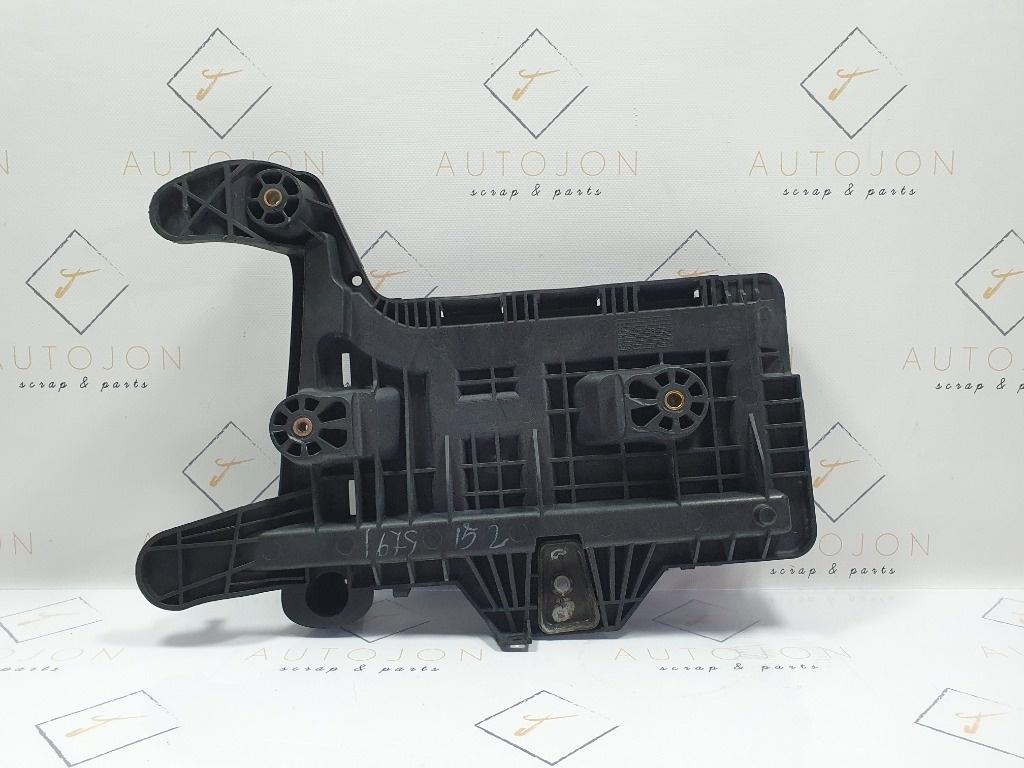 Suport baterie VOLKSWAGEN JETTA III 1K2 2004 - 2010 1KM951333
