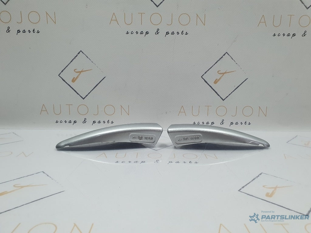 Set ornamente exterior aripi VOLKSWAGEN JETTA III 1K2 2004 - 2010 TDI CAYC 1KM071640