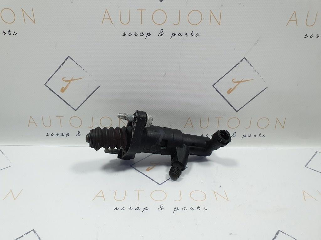 Cilindru receptor ambreiaj VOLKSWAGEN JETTA III 1K2 2004 - 2010 1K0721261L