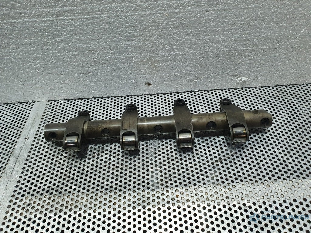 Rampa culbutori injectoare VOLKSWAGEN PASSAT Variant 3C5 2005 - 2011 TDI BMR, CBBB VAG  03G109527A