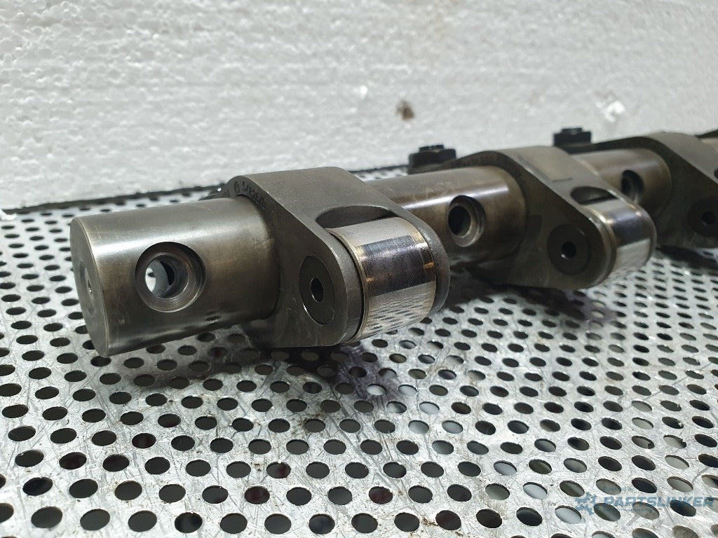 Rampa culbutori injectoare VOLKSWAGEN PASSAT Variant 3C5 2005 - 2011 TDI BMR, CBBB VAG  03G109527A