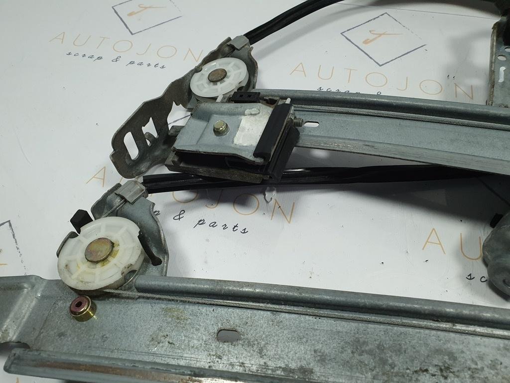Macara Geam dreapta fata RENAULT MEGANE II Coupé-Cabriolet EM0/1_ 2003 - 2010 8201010931
