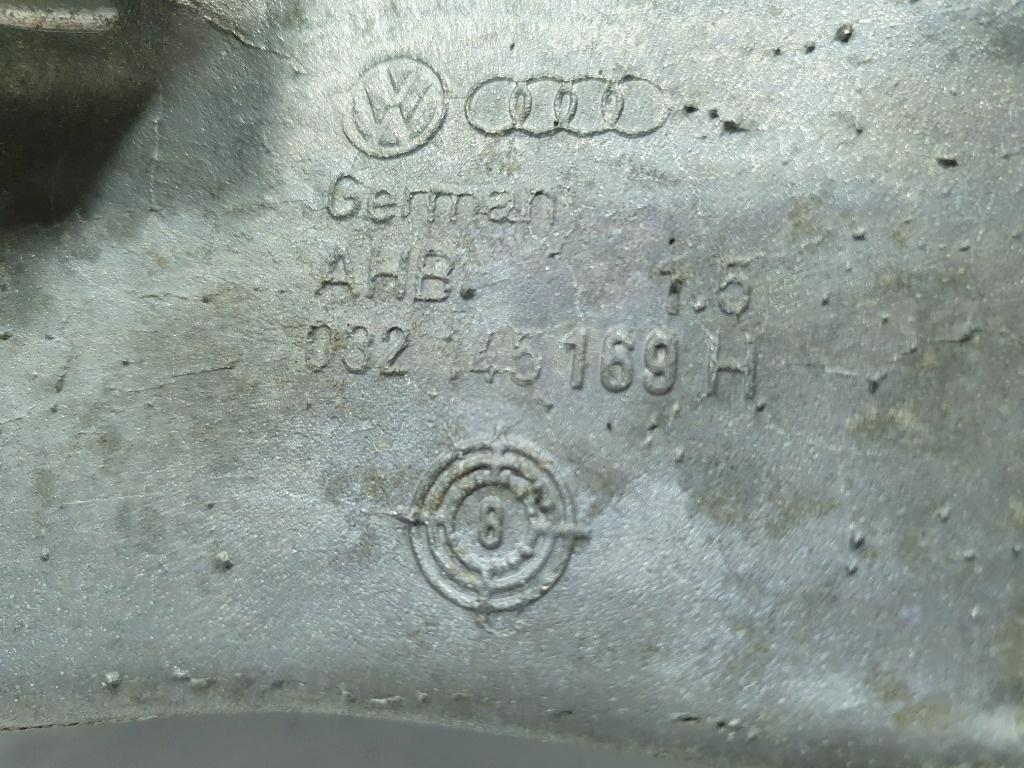 Suport accesorii motor VOLKSWAGEN POLO 6N1 1994 - 1999 1.4 60 1.4 AEX, AKV, APQ 032145169H