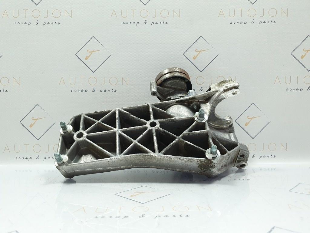 Suport accesorii motor VOLKSWAGEN POLO 6N1 1994 - 1999 1.4 60 1.4 AEX, AKV, APQ 032145169H