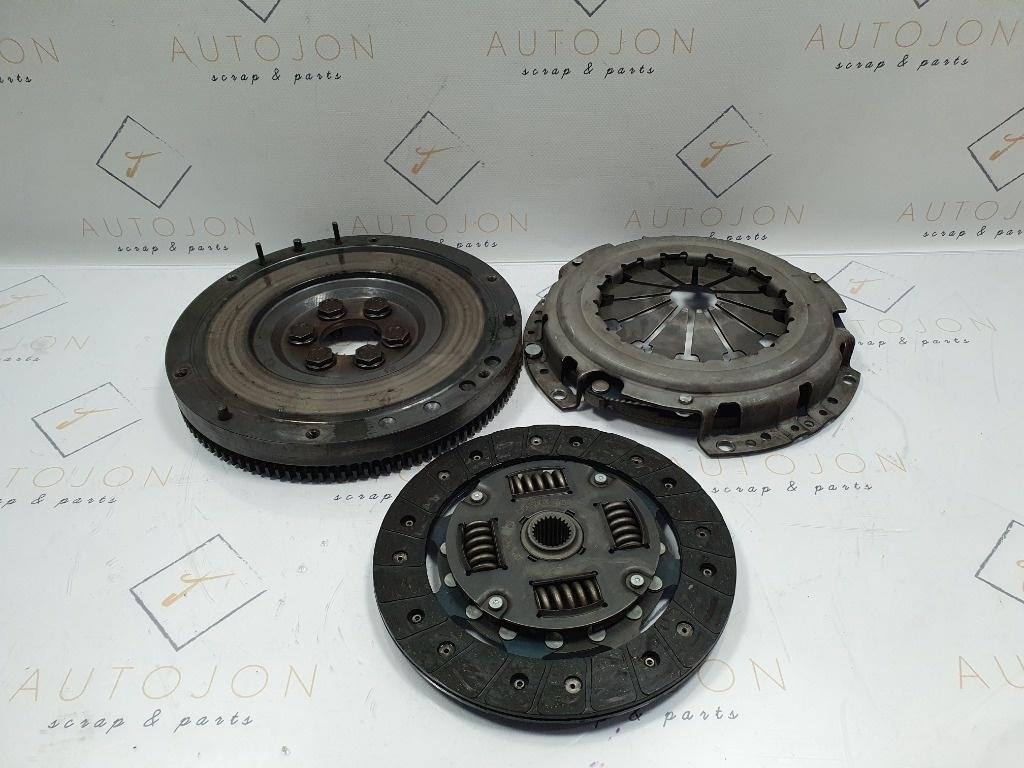 Kit ambreiaj masa simpla VOLKSWAGEN POLO 6N1 1994 - 1999 032105271