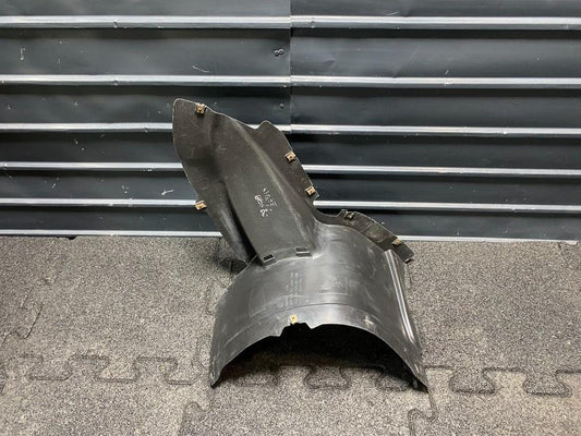 Carenaj roata fata VOLKSWAGEN PASSAT Variant 3C5 2005 - 2011 3C0805912B