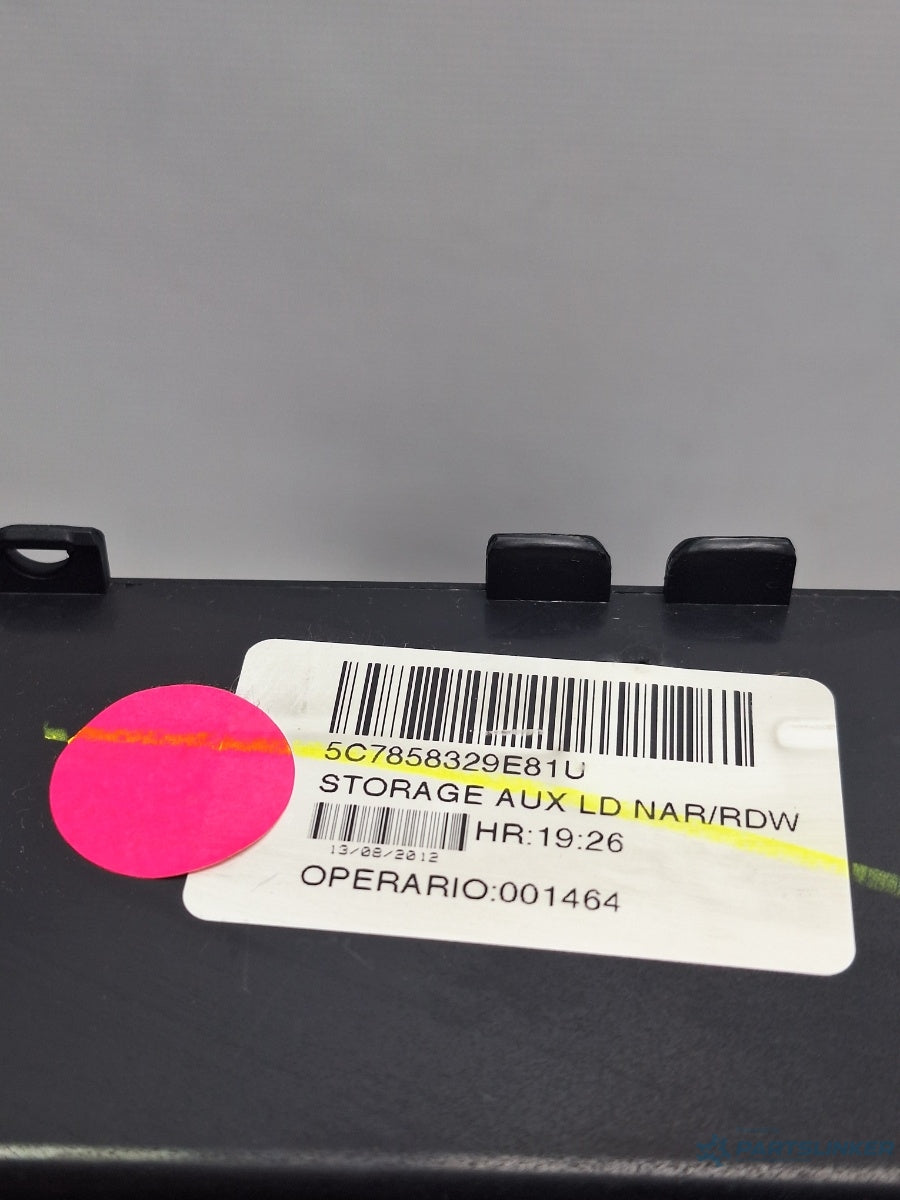 Scrumiera cu mufa AUX VOLKSWAGEN JETTA IV 162, 163, AV3, AV2 2009 - > TDI CAYC 5C7858329E