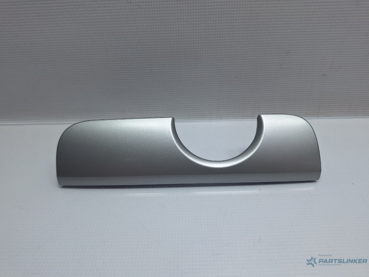 Ornament trim bord VOLKSWAGEN JETTA IV 162, 163, AV3, AV2 2009 - > TDI CAYC 5C7858417A