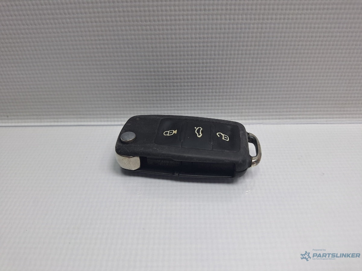 Telecomanda cheie VOLKSWAGEN JETTA IV 162, 163, AV3, AV2 2009 - > TDI CAYC HELLA 434 MHz 5K0837202AD