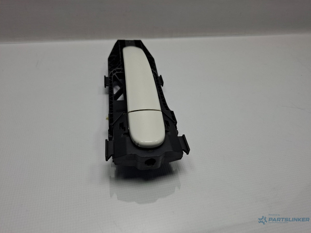 Maner usa VOLKSWAGEN JETTA IV 162, 163, AV3, AV2 2009 - > TDI CAYC 5N0837885H , 5N0839885H