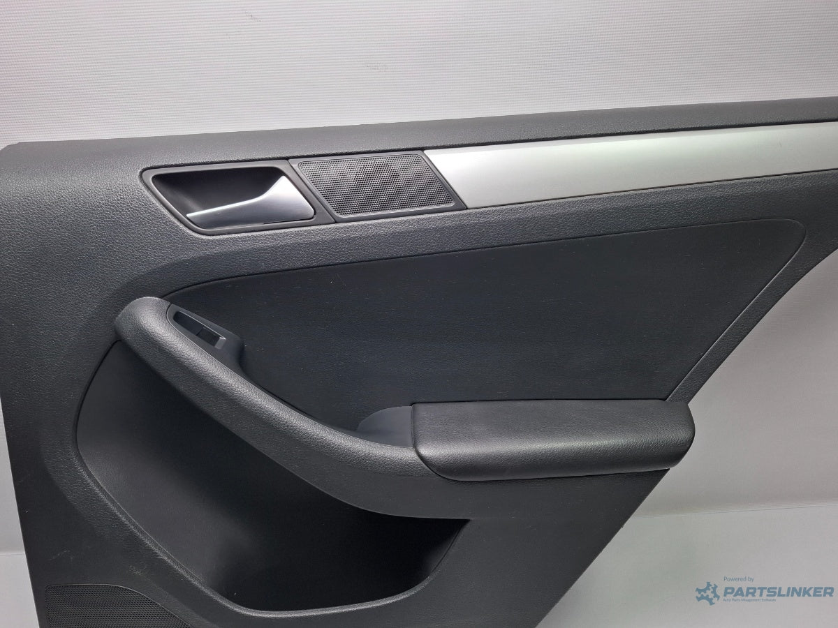 Panou usa dreapta spate VOLKSWAGEN JETTA IV 162, 163, AV3, AV2 2009 - > TDI CAYC 5C6867212A