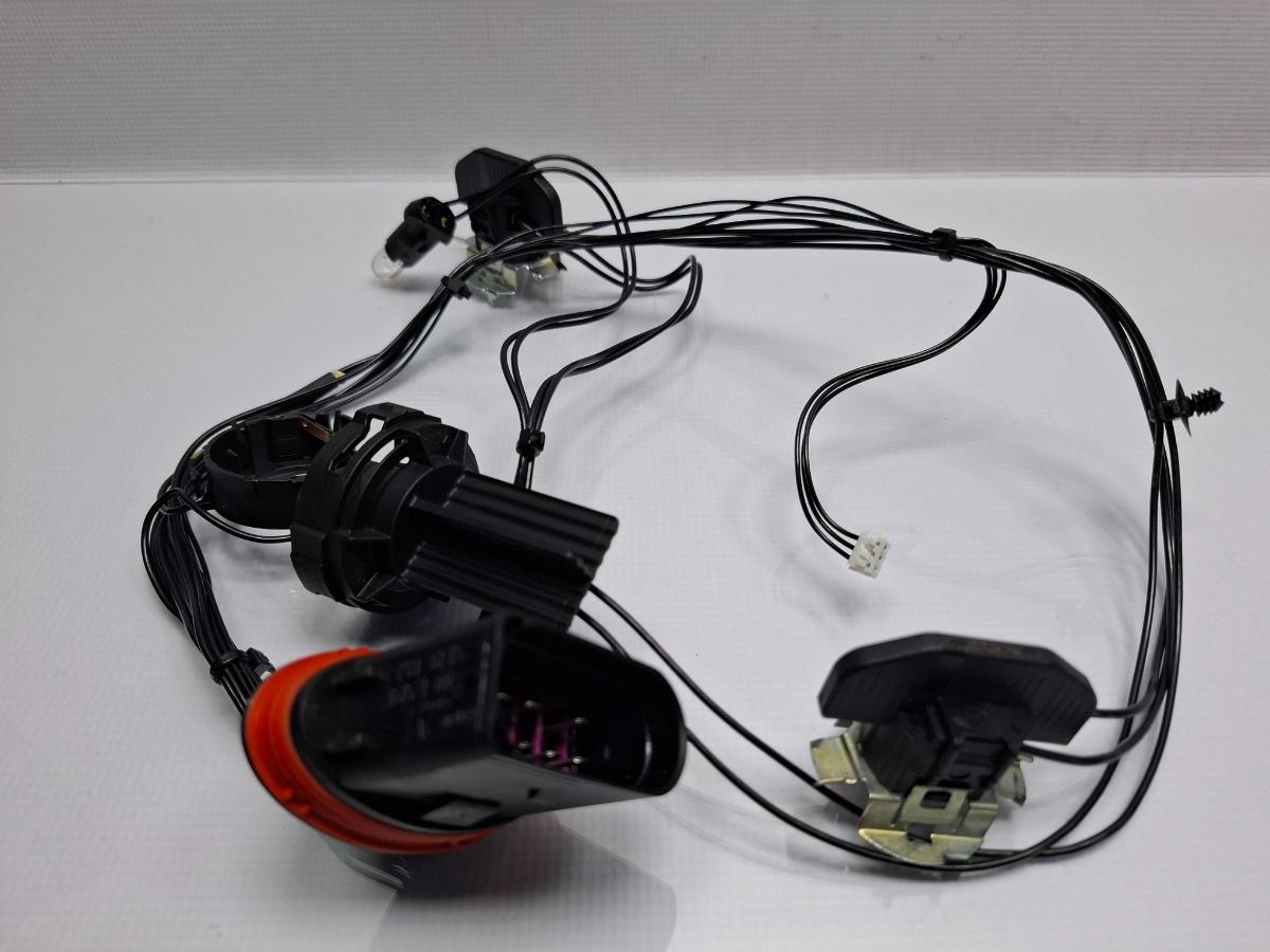Instalatie far VOLKSWAGEN JETTA IV 162, 163, AV3, AV2 2012 1.6 TDI CAYC 77KW|105HP 2012