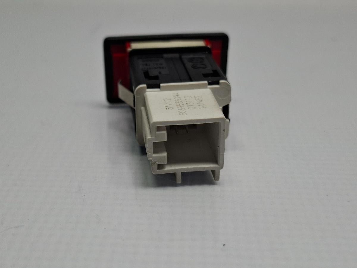 Buton avarie VOLKSWAGEN JETTA IV 162, 163, AV3, AV2 2012 1.6 TDI CAYC 77KW|105HP 2012