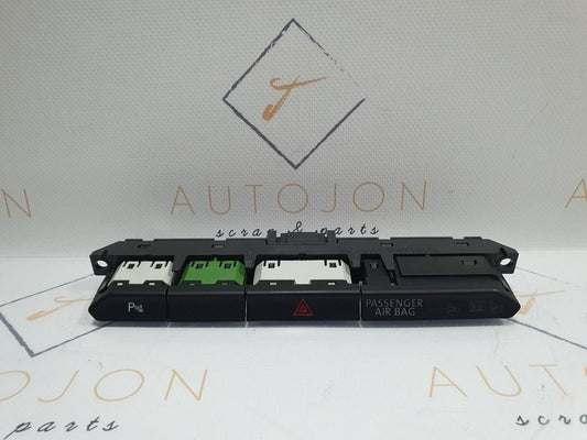 Consola butoane avarii senzori parcare  VOLKSWAGEN PASSAT Variant 3G5 2014 - > TDI CRLB, DBGA, DFGA 3G0927132A