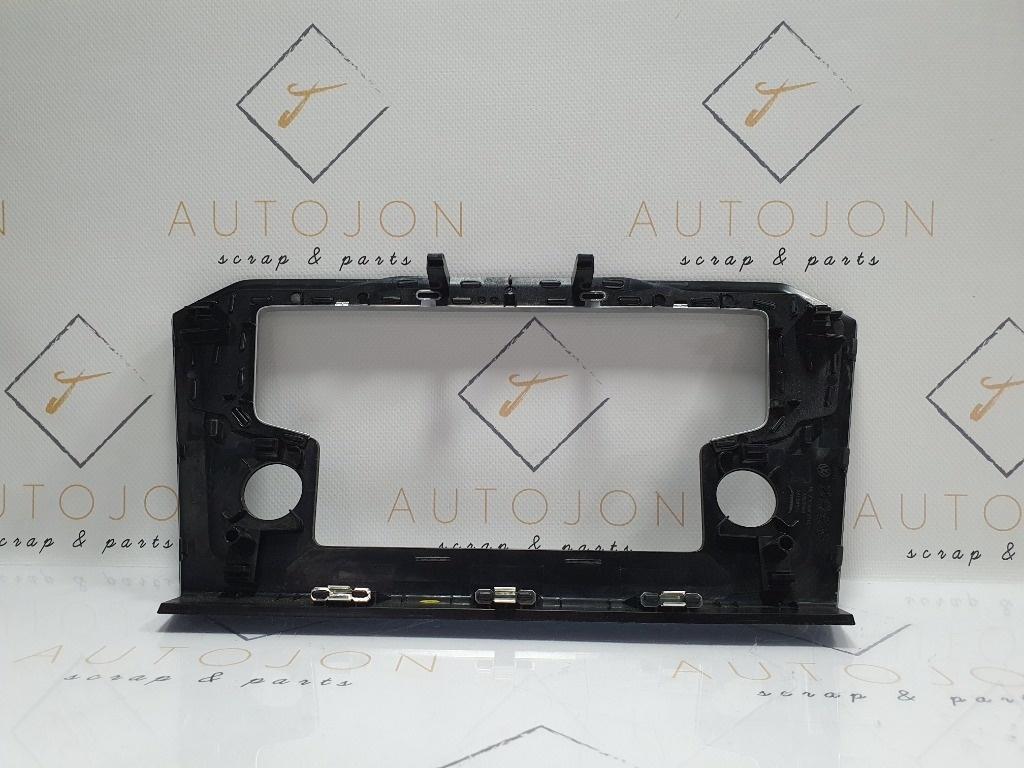 Ornament rama navigatie bord VOLKSWAGEN PASSAT Variant 3G5 2014 - > 3G2858071A