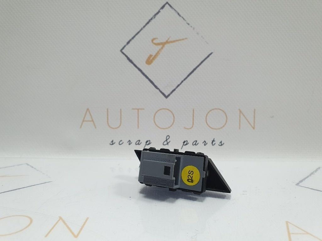 Buton blocare usi VOLKSWAGEN PASSAT Variant 3G5 2014 - > 3G0962126A