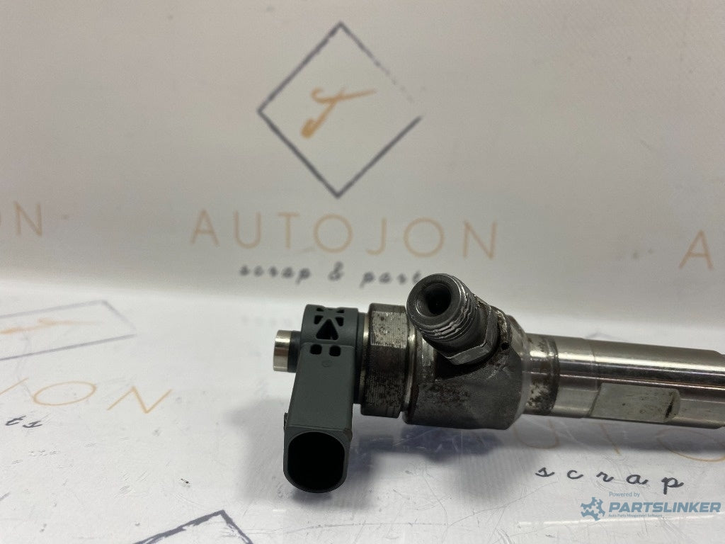 Injector  VOLKSWAGEN PASSAT Variant 3G5 2014 - > TDI CRLB, DBGA, DFGA BOSCH 0445110469 04L130277AC