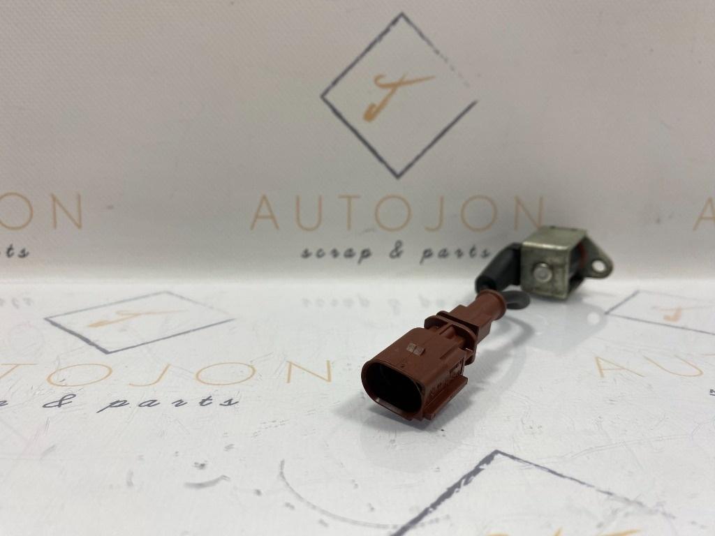 Senzor pompa apa VOLKSWAGEN PASSAT Variant 3G5 2014 - > 04L907284