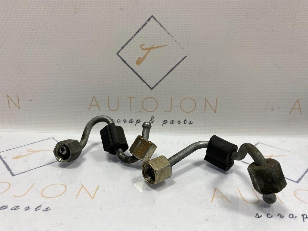 Set conducta combustibil injectoare VOLKSWAGEN PASSAT Variant 3G5 2014 - > 2.0 TDI CRLB, DBGA, DFGA 04L130321 , 03L130301AT