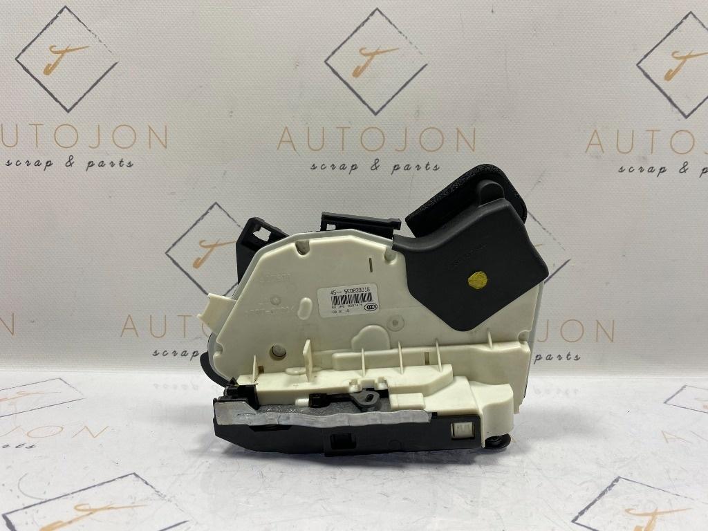 Broasca usa VOLKSWAGEN PASSAT Variant 3G5 2014 - > 5E0839015
