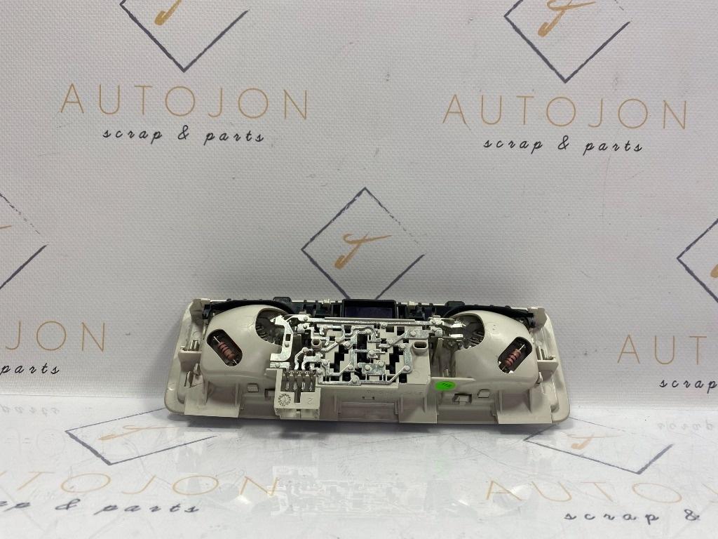 Plafoniera lumini spate VOLKSWAGEN PASSAT Variant 3G5 2014 - > 5G0947291K