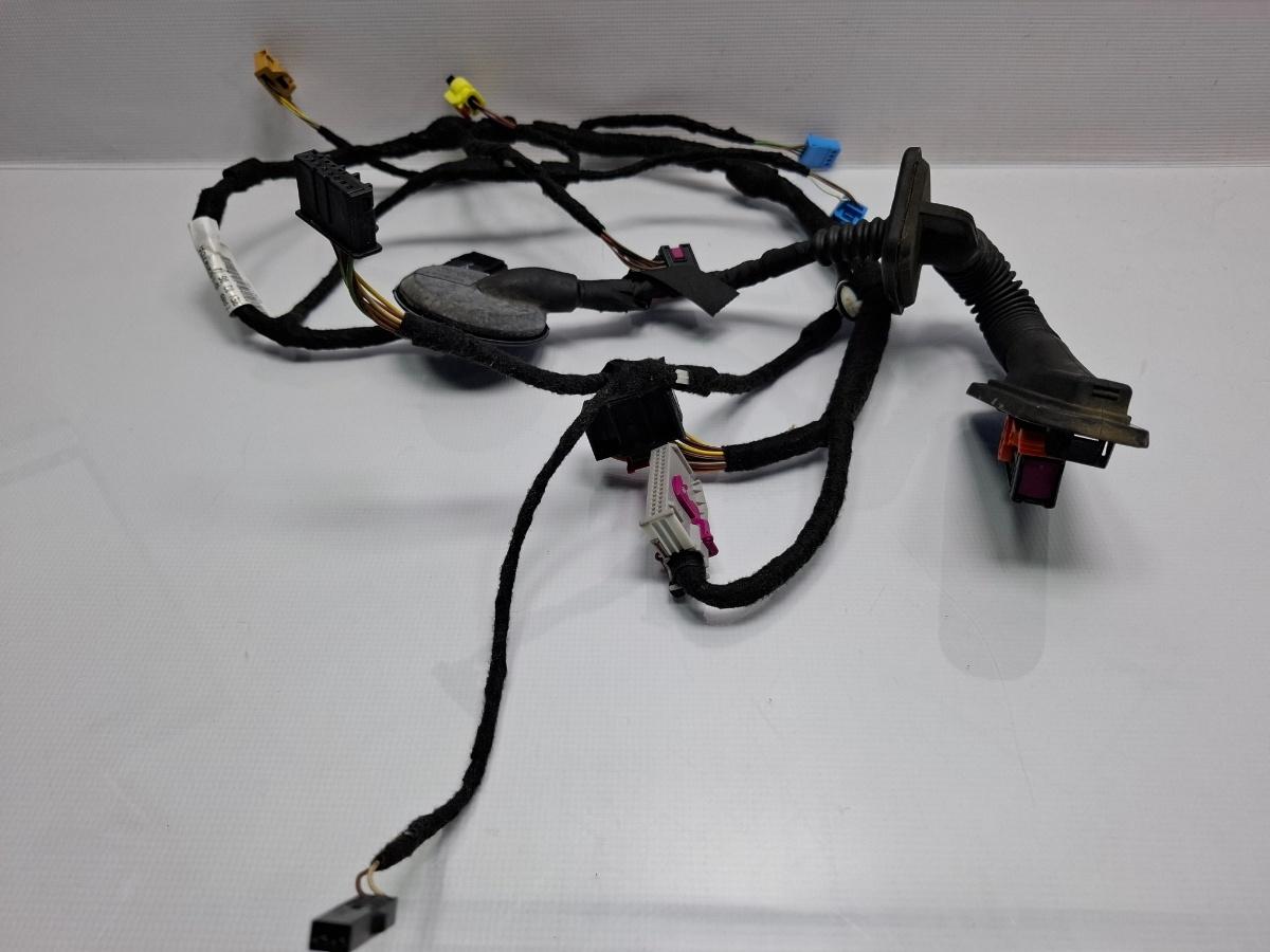 Instalatie electrica usa VOLKSWAGEN JETTA IV 162, 163, AV3, AV2 2012 1.6 TDI CAYC 77KW|105HP 2012