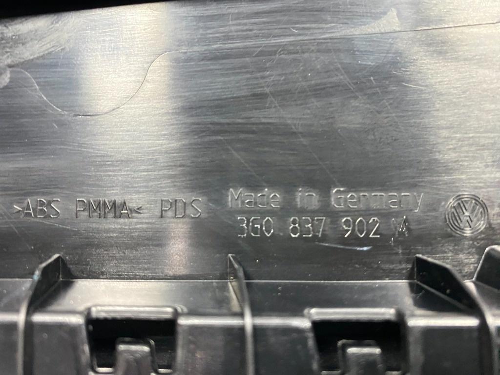 Ornament exterior usa  dreapta fata VOLKSWAGEN PASSAT Variant 3G5 2014 - > 3G0837902M