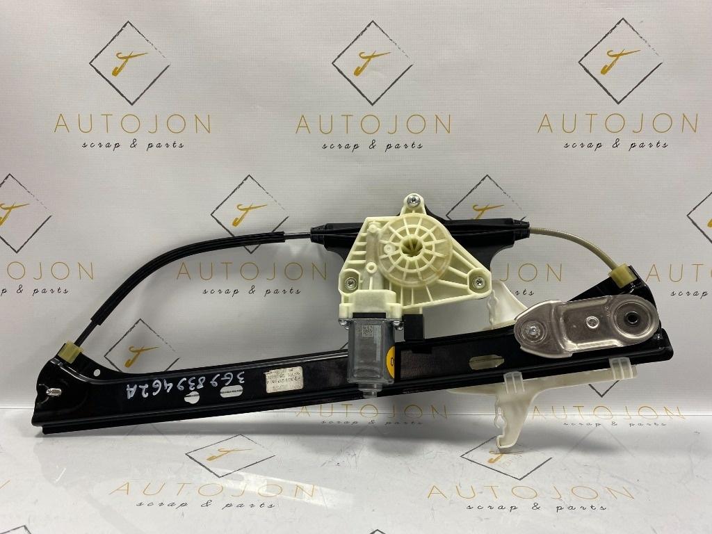 Macara electrica Geam dreapta spate VOLKSWAGEN PASSAT Variant 3G5 2014 - > 3G9839462A