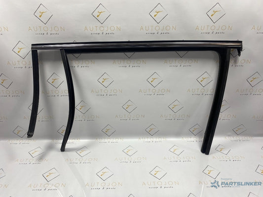 Cheder cromat usa  dreapta spate VOLKSWAGEN PASSAT Variant 3G5 2014 - > 2.0 TDI CRLB, DBGA, DFGA 3G9839432