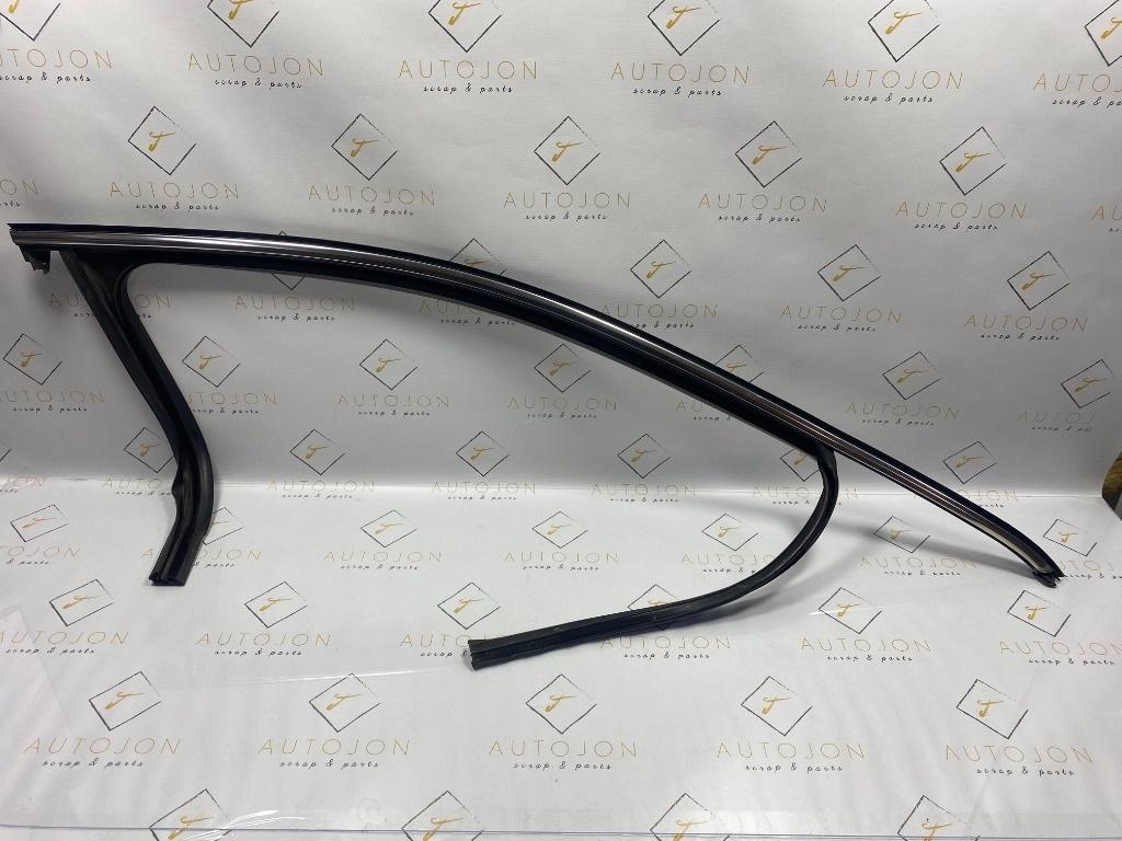 Cheder usa de incarcare VOLKSWAGEN PASSAT Variant 3G5 2014 - > 3G0837432C