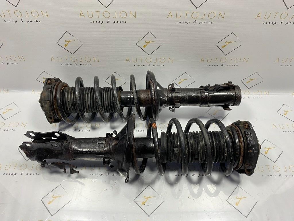 Set suspensie fata VOLKSWAGEN POLO 6N2 1999 - 2001 1.7 SDI AKU 6N0413031K