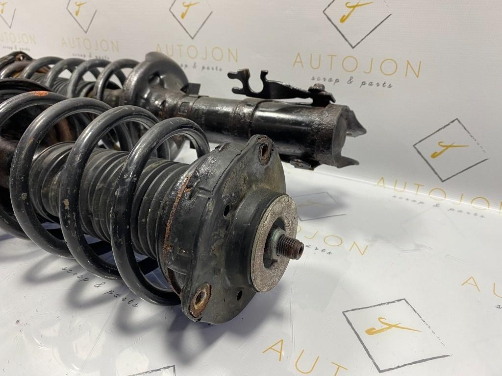 Set suspensie fata VOLKSWAGEN POLO 6N2 1999 - 2001 1.7 SDI AKU 6N0413031K