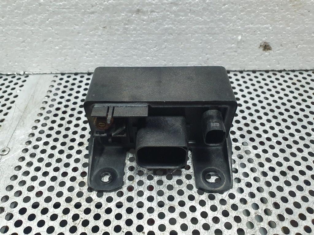 Releu bujii  MERCEDES-BENZ B-CLASS II W246, W242 2011 - >, MERCEDES-BENZ C-CLASS II W203  2000 - 2007 2.2 C 220 CDI OM 611.962, OM 646.963 A6519000900