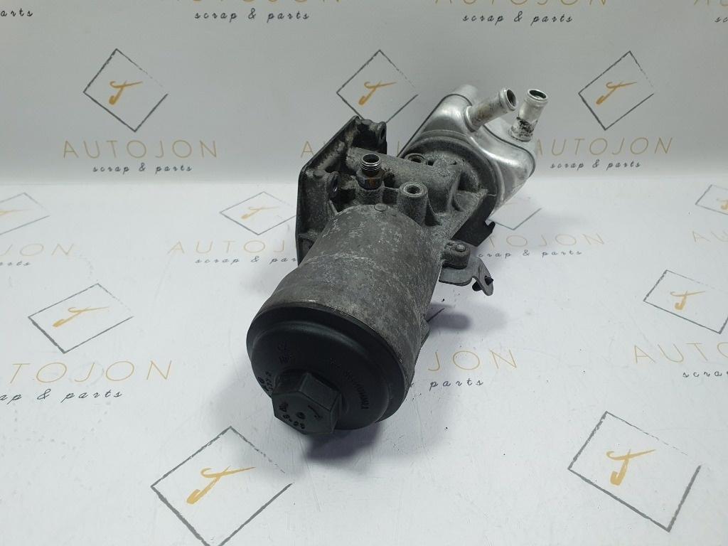 Carcasa filtru ulei cu termoflot  SEAT LEON II 1P1 2005 - 2013 TDI BKC, BLS, BXE, VOLKSWAGEN GOLF V Variant 1K5 2007 - 2009 1.9 TDI BLS, BXE 045115389G