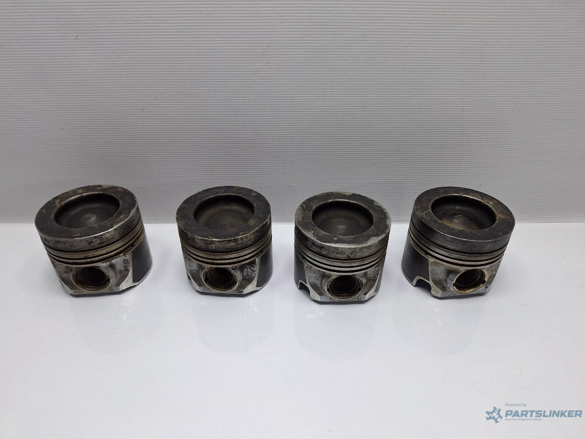 Pistoane VOLKSWAGEN TRANSPORTER V Bus 7HB, 7HJ, 7EB, 7EJ, 7EF, 7EG, 7HF,  TDI CAAC, CCHA 03L107065M