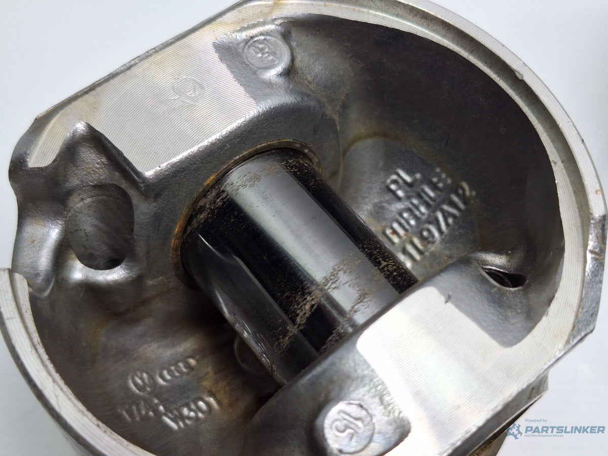 Pistoane VOLKSWAGEN TRANSPORTER V Bus 7HB, 7HJ, 7EB, 7EJ, 7EF, 7EG, 7HF,  TDI CAAC, CCHA 03L107065M