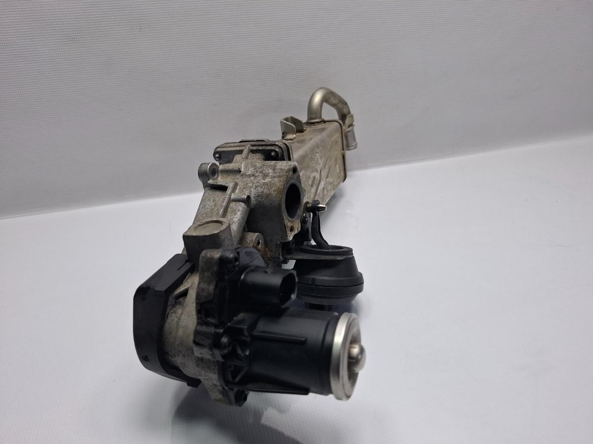 Racitor gaze VOLKSWAGEN TOURAN 1T3 2010 - 20152.0 TDI CFHC 03L131512C