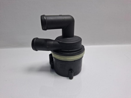 Pompa apa auxiliara VOLKSWAGEN TOURAN 1T3 2010 - 2015 TDI CFHC 5N0965561A