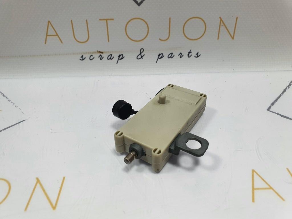Amplificator antena  JAGUAR S-TYPE CCX_, X200 1998 - 2008 2.7 D AJD   2R8318C945AA