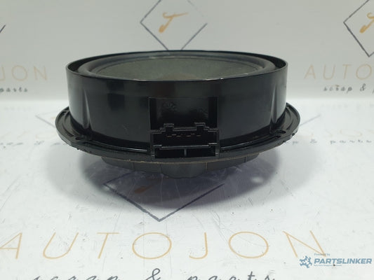 Boxa usa spate  VOLKSWAGEN TOURAN 1T3 2010 - 2015 2.0 TDI CFHC  1T0035453