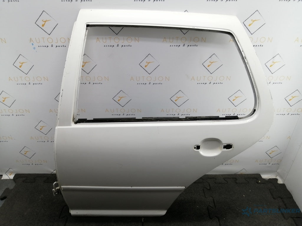 Usa stanga spate  stanga spate VOLKSWAGEN GOLF IV 1J1 1997 - 2007, Hatchback 1.6 1.6 BAH 1J6833055F