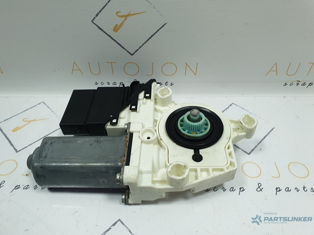 Motoras macara  stanga spate VOLKSWAGEN PASSAT Variant 3C5 2005 - 2011 2.0 TDI BMP 3C9959703P