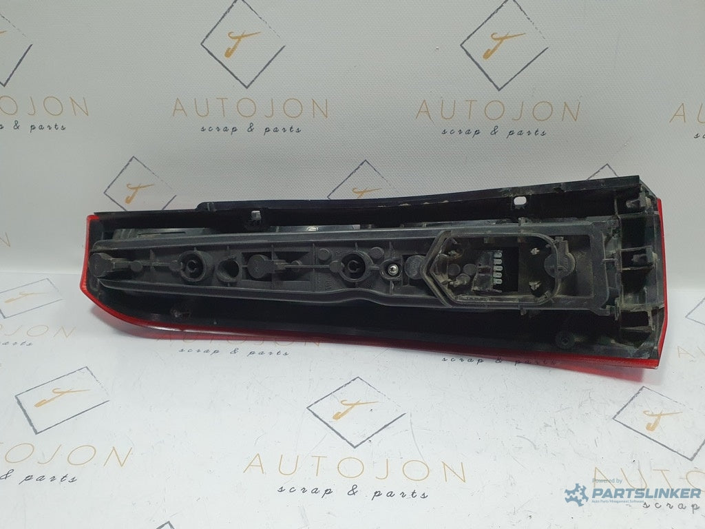 Stop cu soclu  dreapta OPEL MERIVA X03 2003 - 2010 1.7 DTI Y 17 DT 93184713