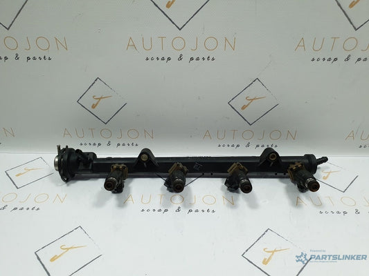 Rampa cu injectoare  VOLKSWAGEN POLO 6N1 1994 - 1999 1.0 50 AER, ALL 0280155731 , 030133319L