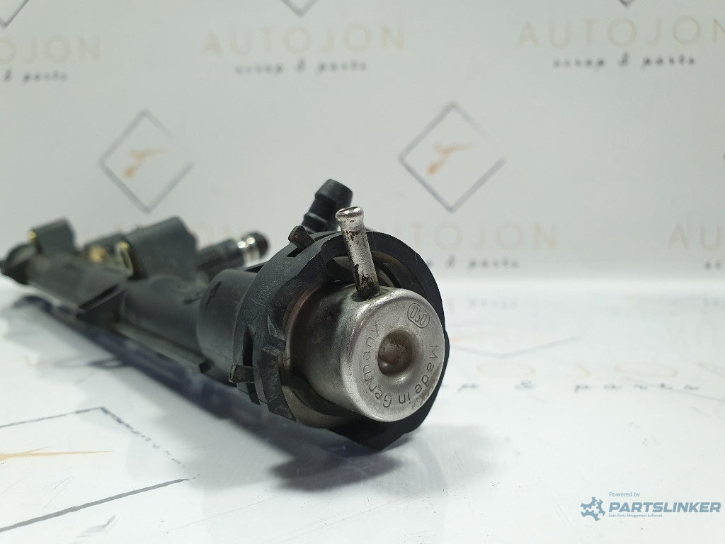 Rampa cu injectoare  VOLKSWAGEN POLO 6N1 1994 - 1999 1.0 50 AER, ALL 0280155731 , 030133319L