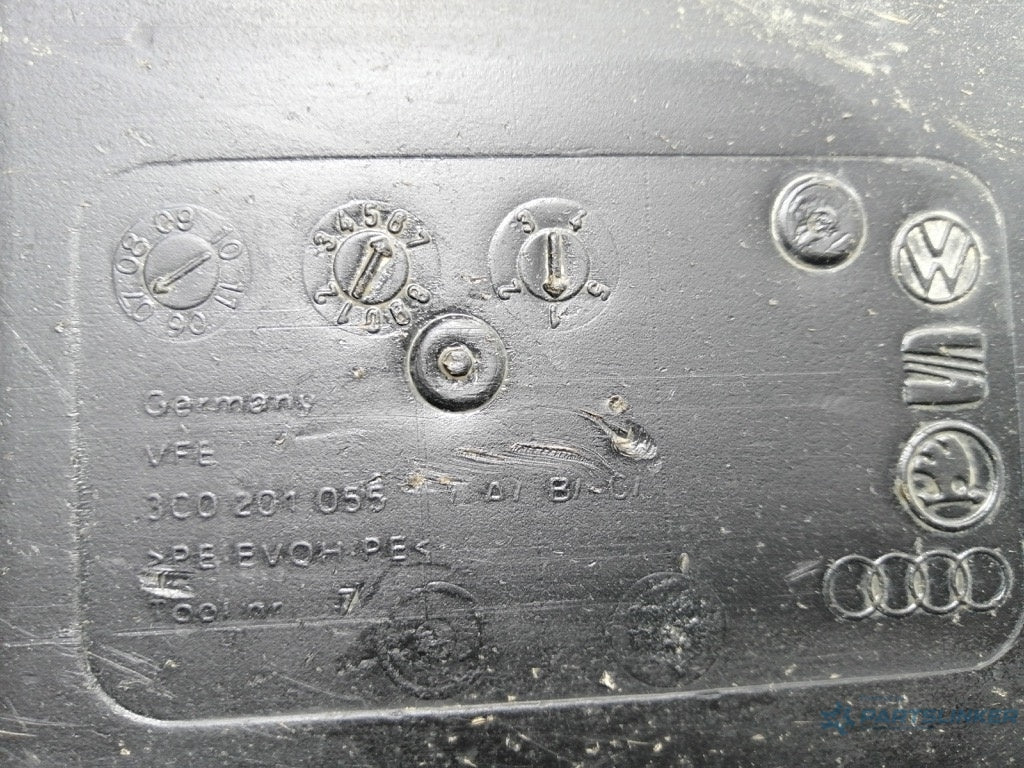 Rezervor combustibil  VOLKSWAGEN PASSAT Variant 3C5 2005 - 2011 2.0 TDI BMP 3C0201055A