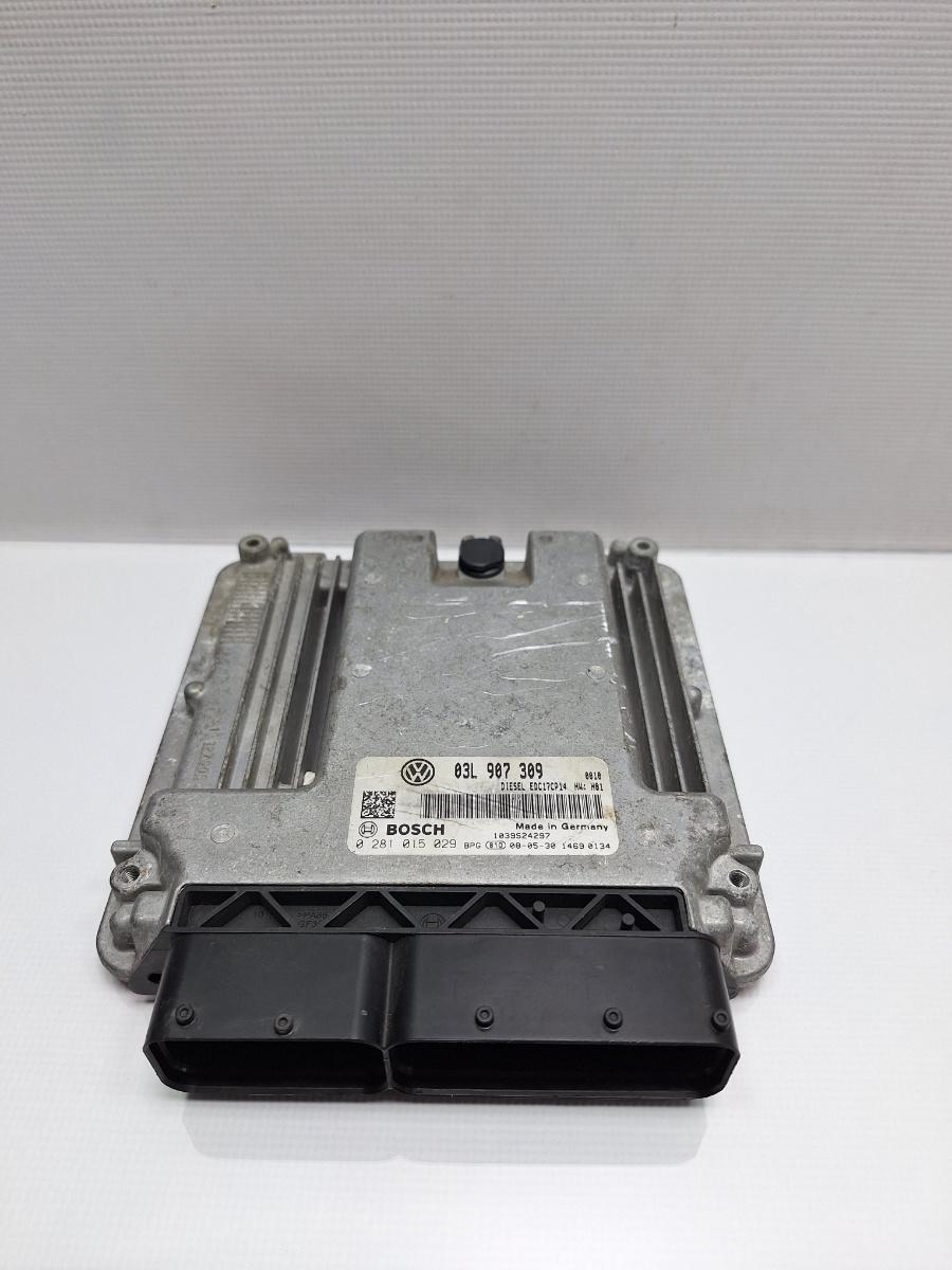 Calculator ECU motor VOLKSWAGEN PASSAT B6 2008 - 2011 CBAB BOSCH 0281015029 03L907309