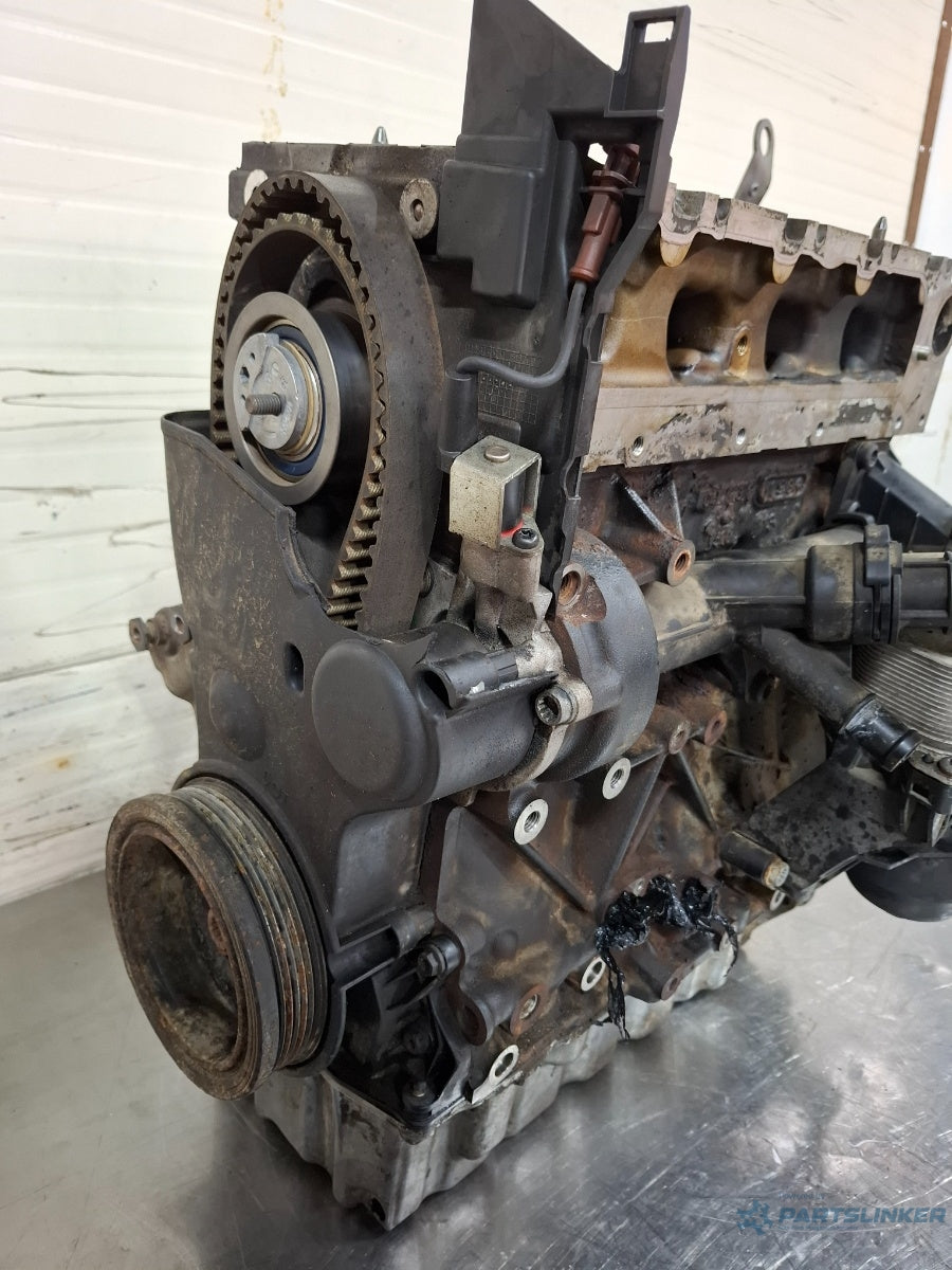 Motor dezechipat fara axe came 2.0 TDI CKF  SKODA OCTAVIA Combi 5E5 2012 - 2016