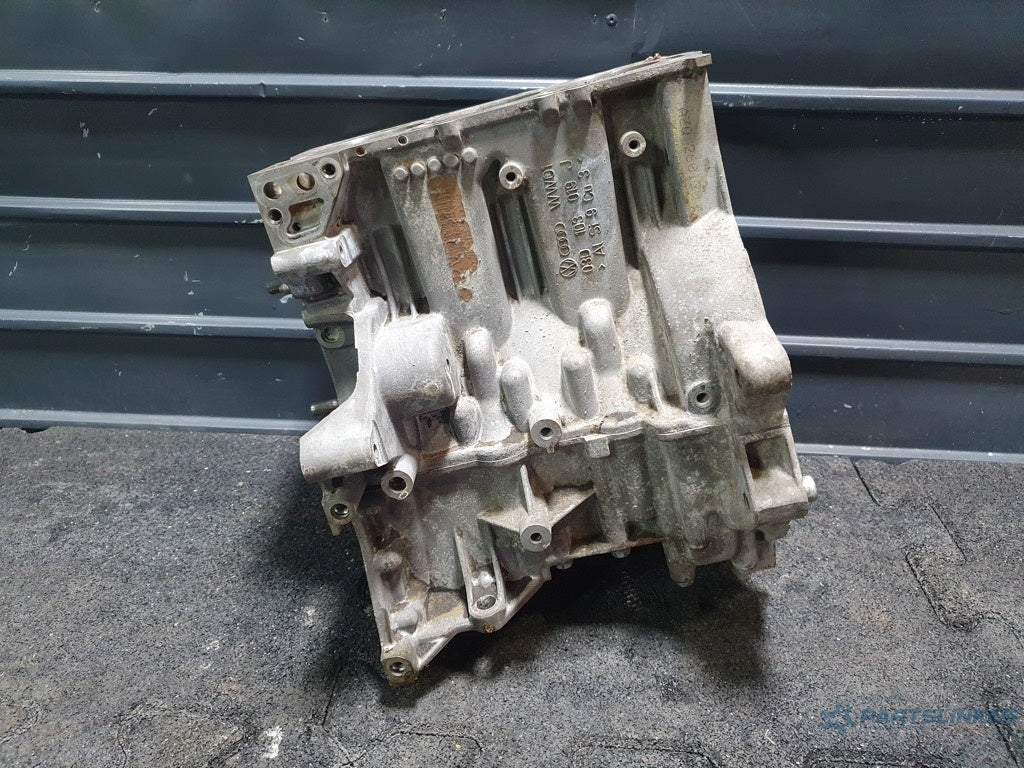 Bloc motor ambielat VOLKSWAGEN POLO 9N_ 2001 - 2012 12V AZQ, BME AZQ , 03E100032FX